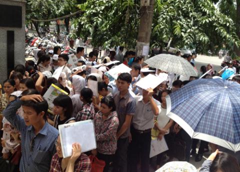 Lãnh đạo tập đoàn cũng thuộc diện tinh giản biên chế