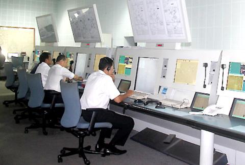 Tê liệt Tân Sơn Nhất: Xử nghiêm đúng tinh thần Bộ trưởng