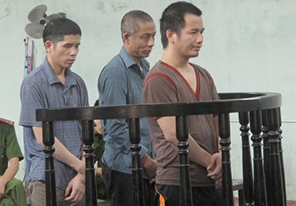 Trốn truy nã tiếp tục buôn heroin, lãnh 2 án tử hình