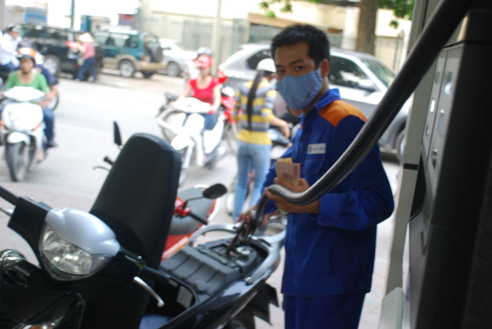 Bộ trưởng Bộ Tài chính: 