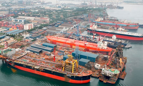 Vận tải biển áp phí 'vô tội vạ'