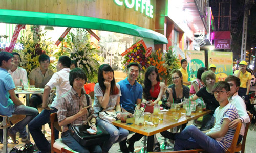 Chuỗi ăn uống chuộng Sài Gòn, ngại ra Hà Nội