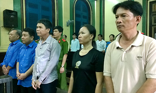 Bi kịch của cặp vợ chồng 'chạy án' cho con