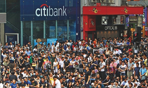 Biểu tình tại Hong Kong gây tổn thất cho kinh tế toàn cầu